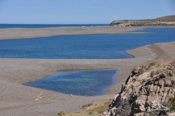 O belíssimo visual do litoral da Península Valdés, na  patagônia argentina